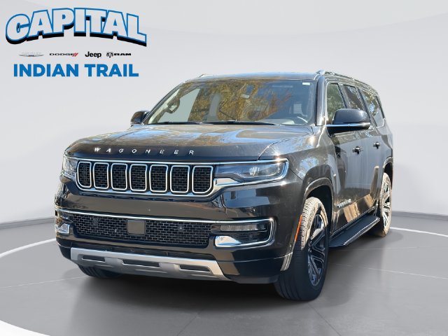 Used 2024 Jeep Wagoneer L Series II w/ Flexible Seating Group AWD/4WD image 1