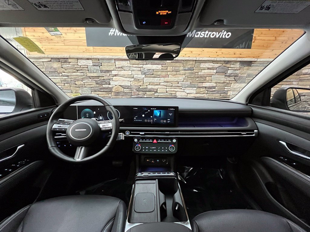 Certified 2026 Hyundai Tucson Limited AWD/4WD image 24