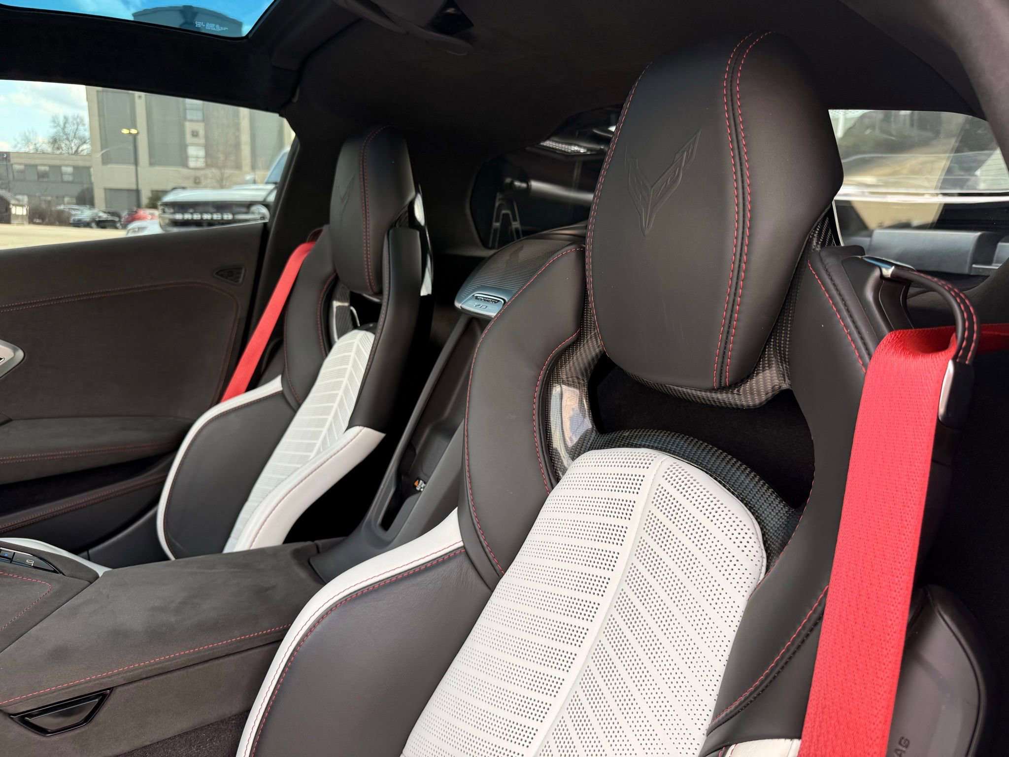 Used 2023 Chevrolet Corvette Stingray w/ Z51 Performance Package image 40