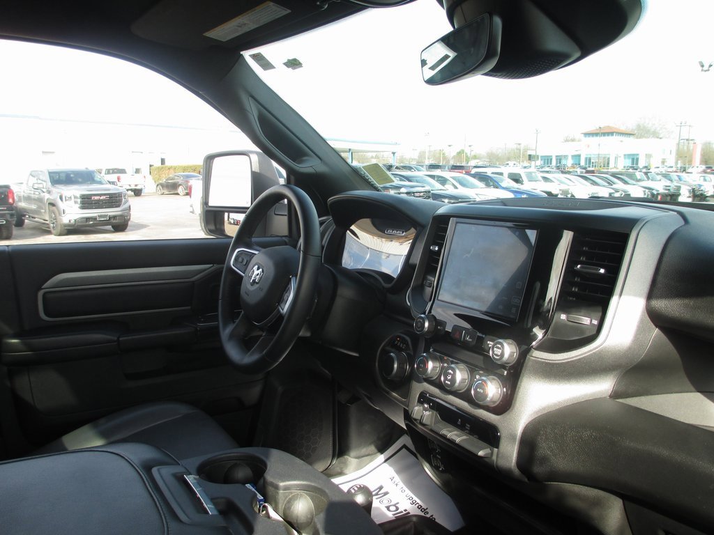 Used 2024 RAM 3500 Tradesman w/ Safety Group image 22