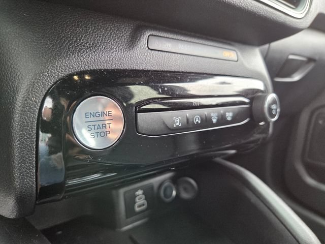 Used 2024 Ford Escape ST-Line w/ Tech Pack #1 FWD image 22