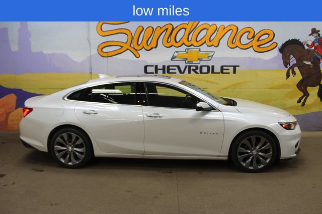 Used 2016 Chevrolet Malibu Premier FWD image 1