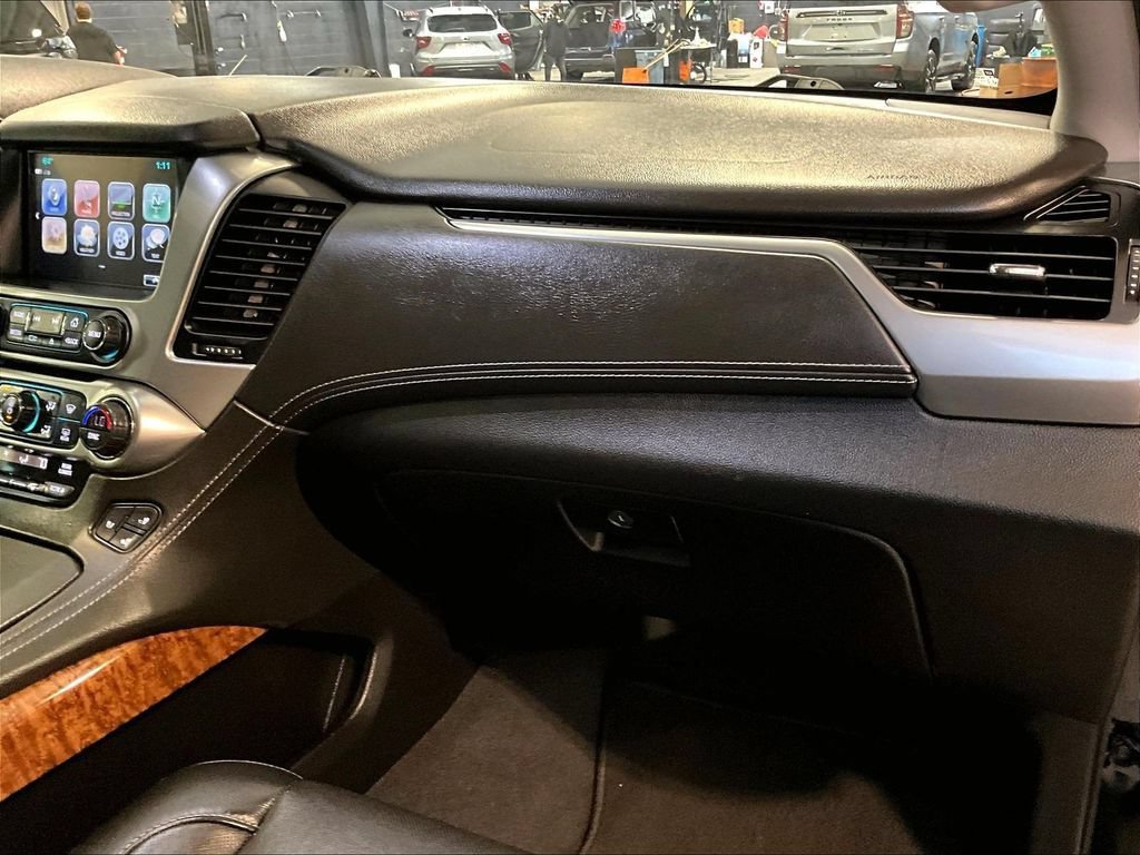 Used 2020 Chevrolet Tahoe Premier AWD/4WD image 13