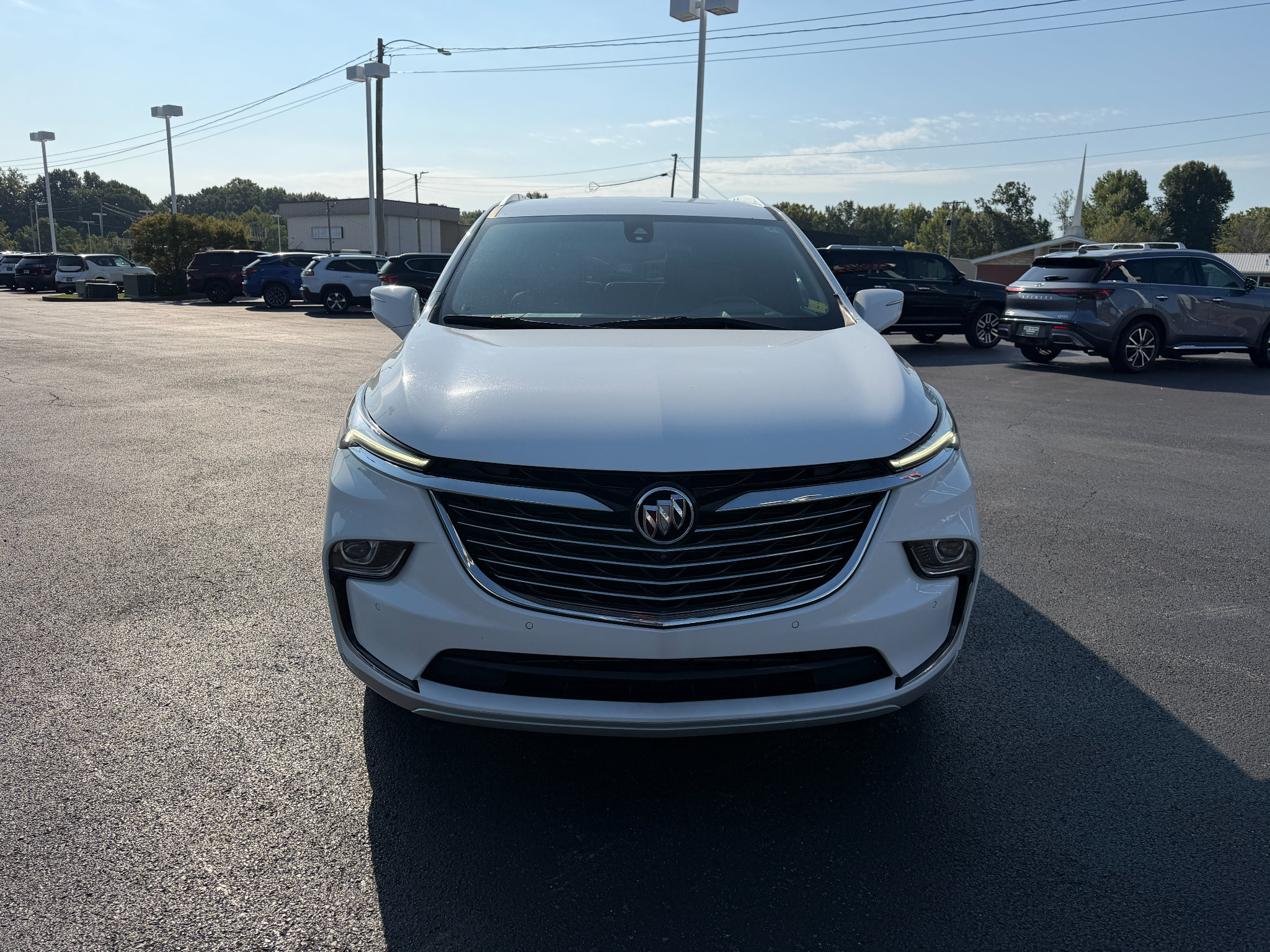 Used 2024 Buick Enclave Premium FWD image 2