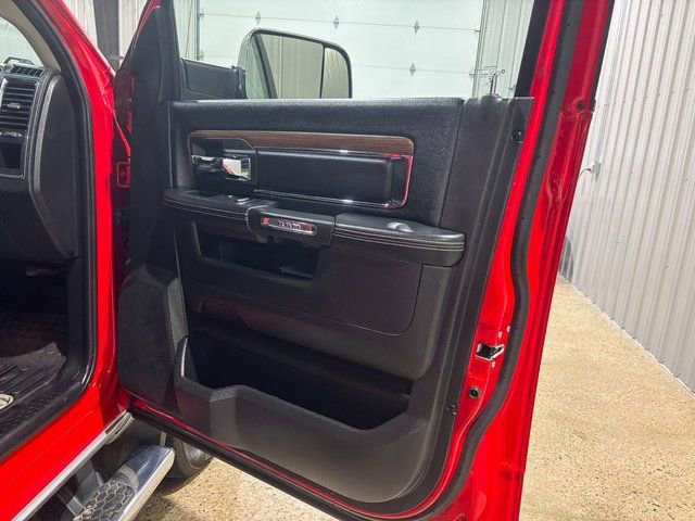Used 2016 RAM 2500 Laramie w/ Convenience Group image 22