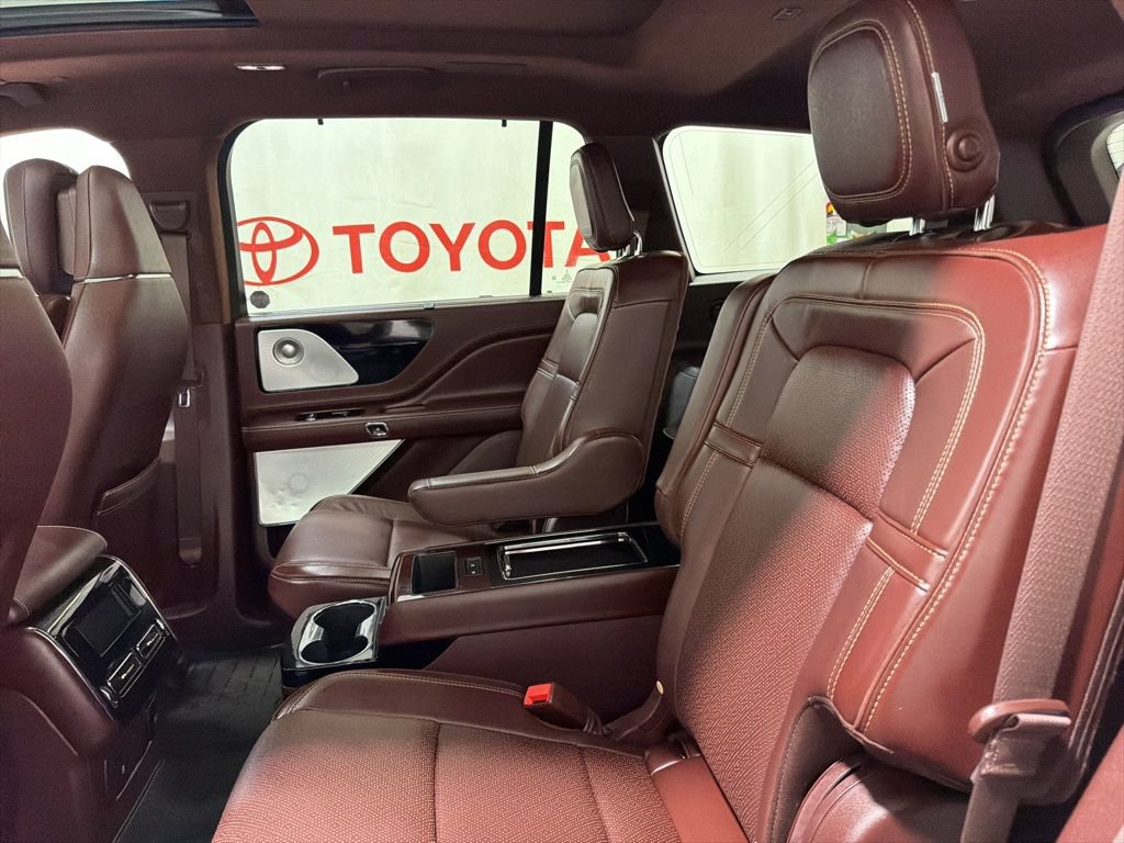 Used 2020 Lincoln Aviator Black Label w/ Dynamic Handling Package AWD/4WD image 18