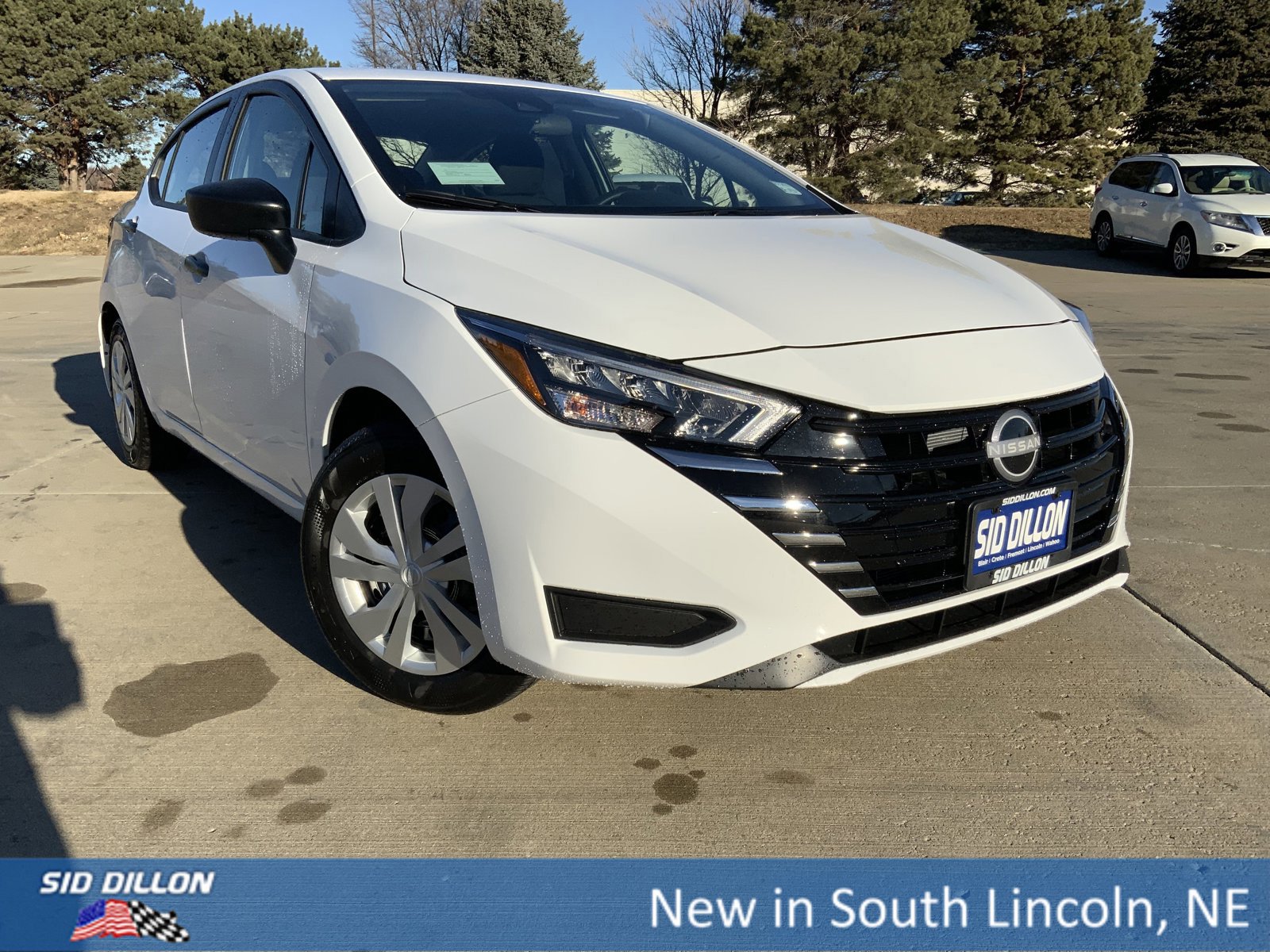 New 2025 Nissan Versa S w/ Trunk Package image 2