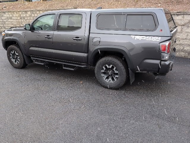 Used 2023 Toyota Tacoma TRD Off-Road image 7