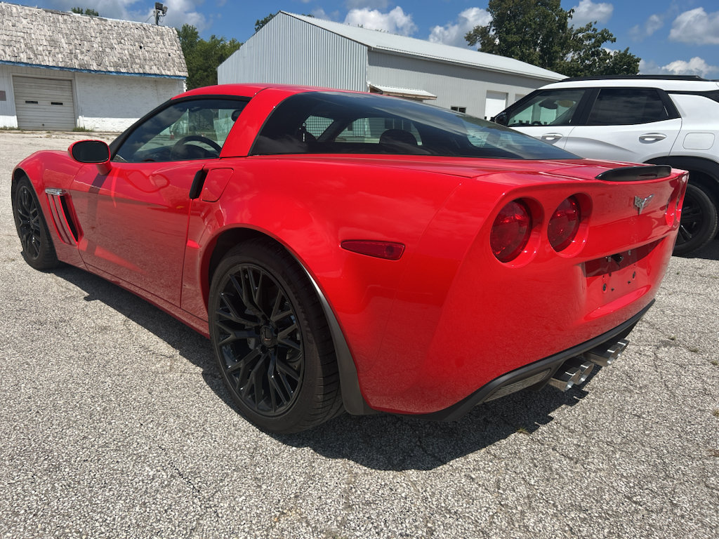 Used 2011 Chevrolet Corvette Grand Sport w/ Preferred Equipment Group RWD image 5