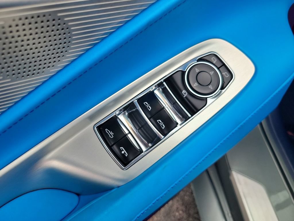 Certified 2023 Chevrolet Corvette Stingray Premium Conv w/ Z51 Performance Package RWD image 21