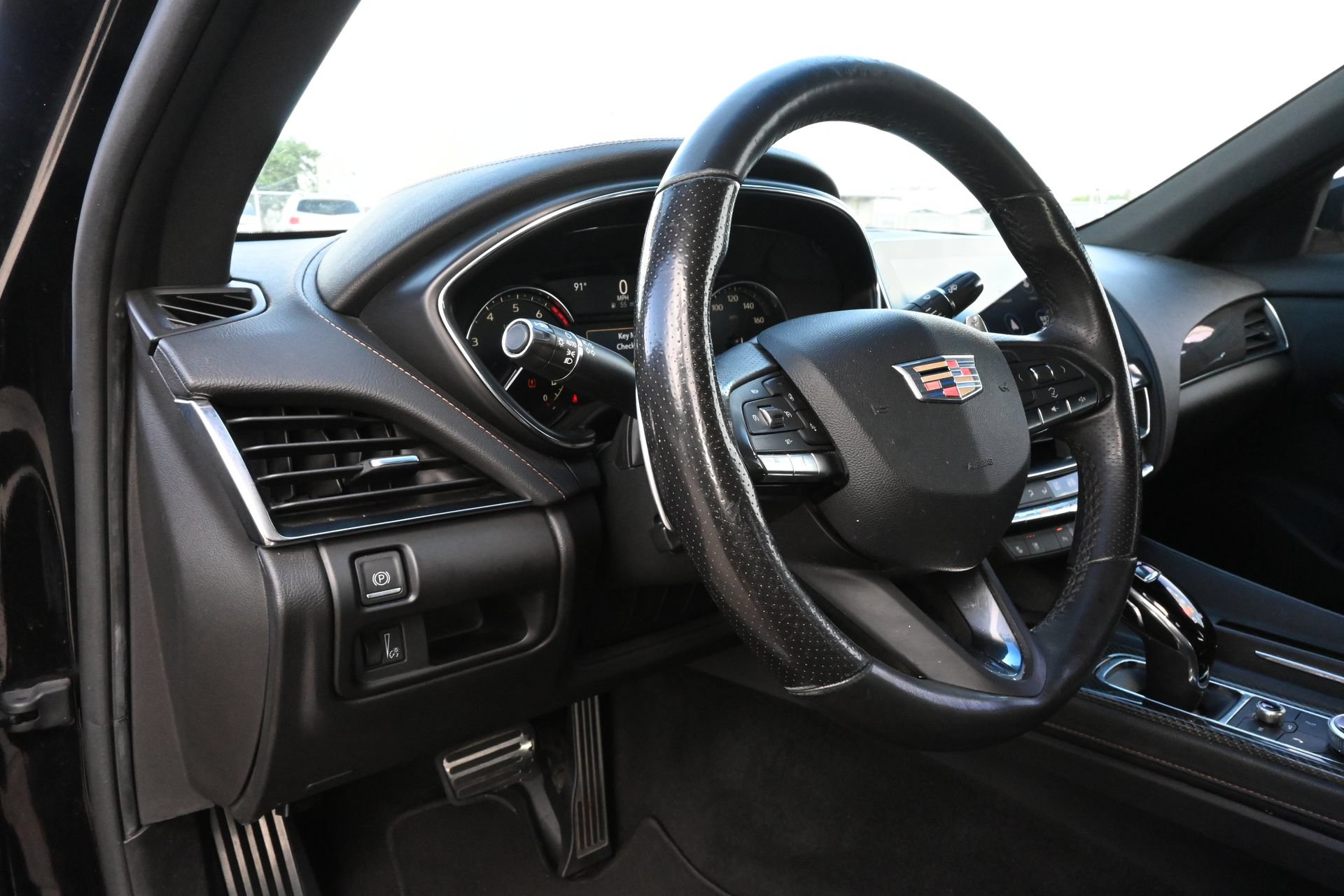 Used 2022 Cadillac CT5 Sport w/ Climate Package RWD image 17