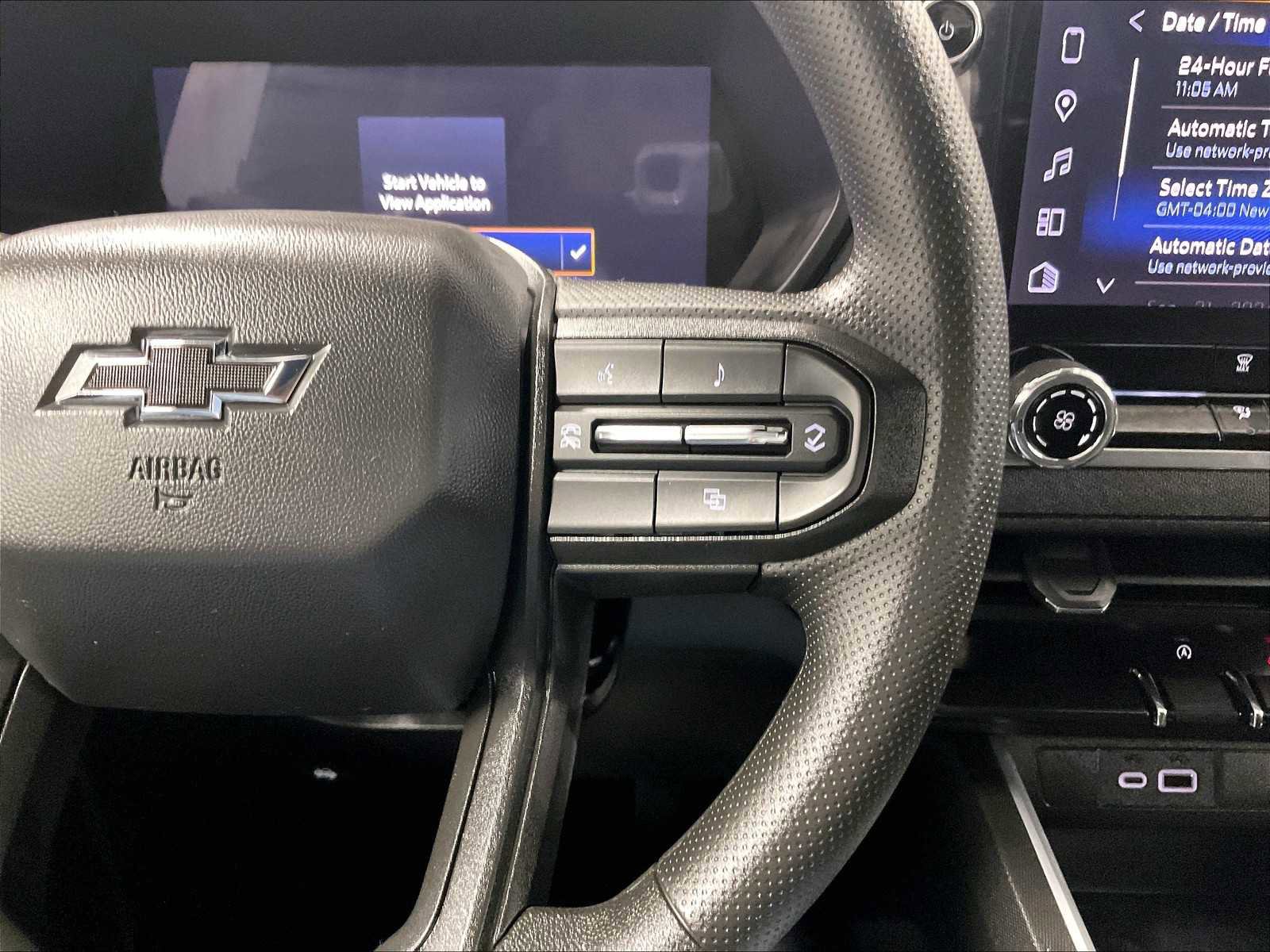 Used 2024 Chevrolet Colorado Trail Boss image 23