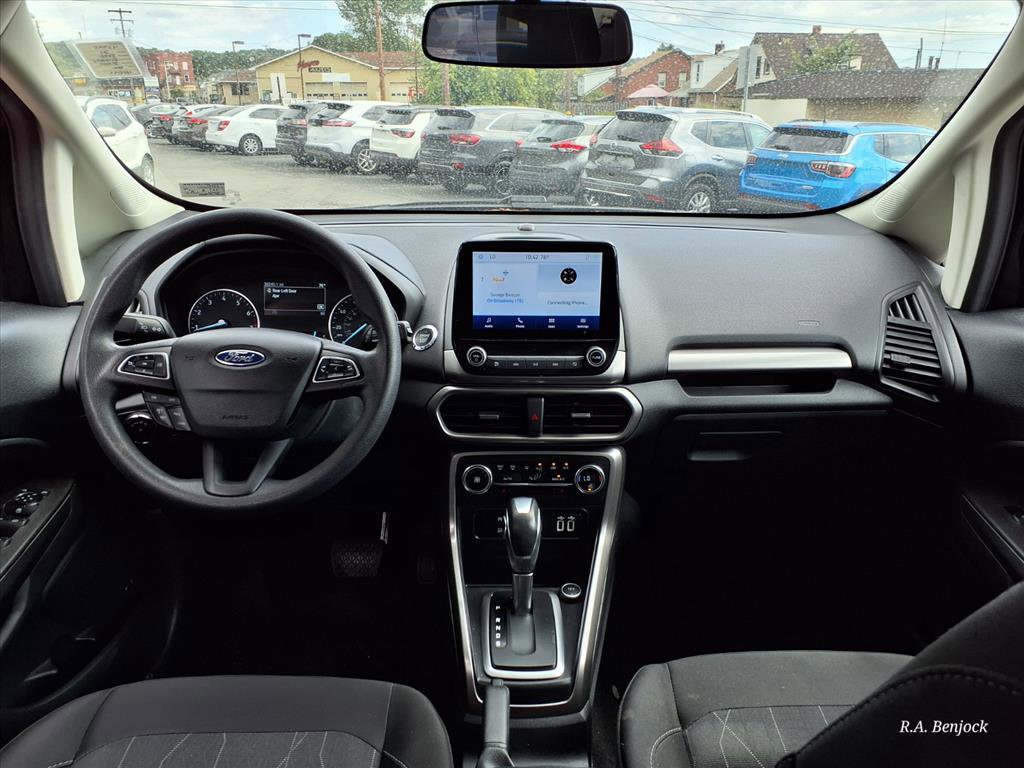 Used 2021 Ford EcoSport SE image 9