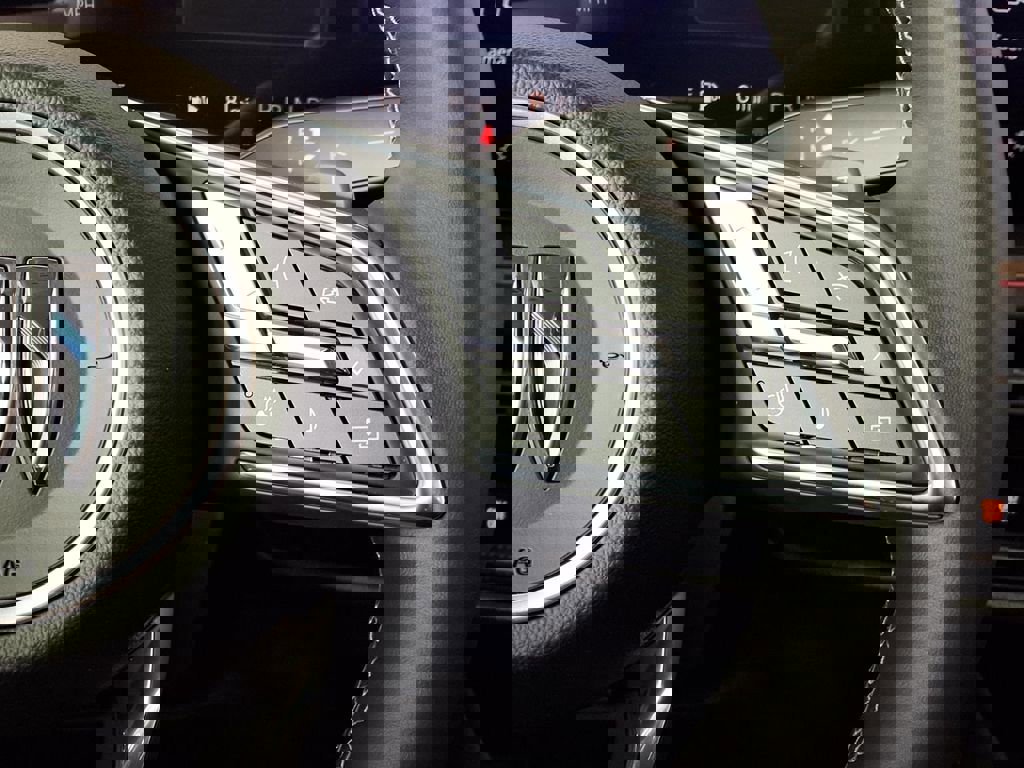 New 2026 Buick Envision Avenir image 65