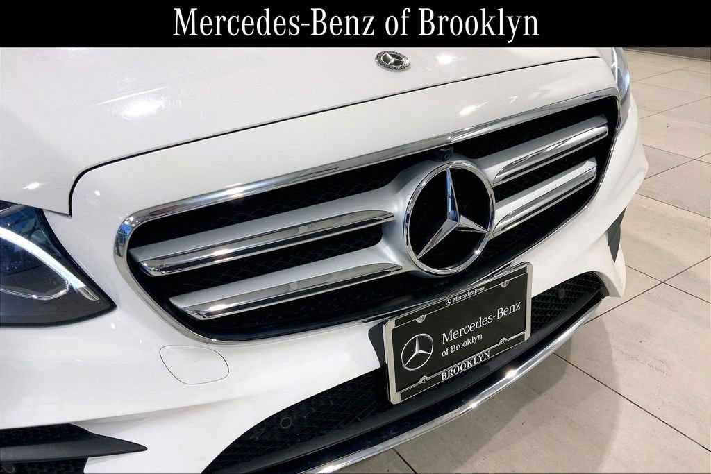 Used 2019 Mercedes-Benz E 300 4MATIC image 31