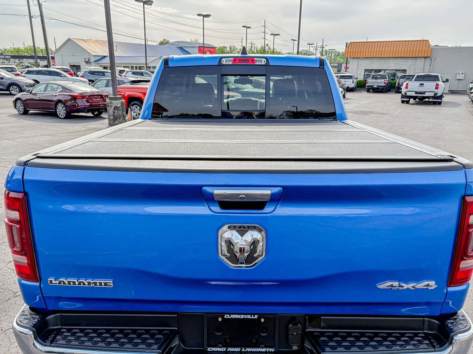 Used 2020 RAM 1500 Laramie AWD/4WD image 12