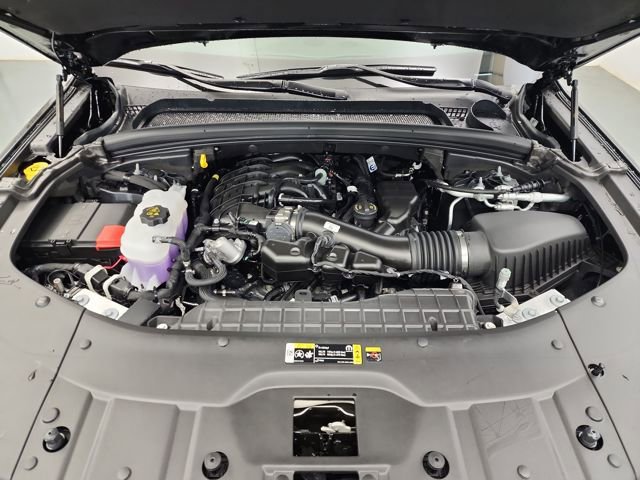 New 2025 Jeep Grand Cherokee Altitude image 38