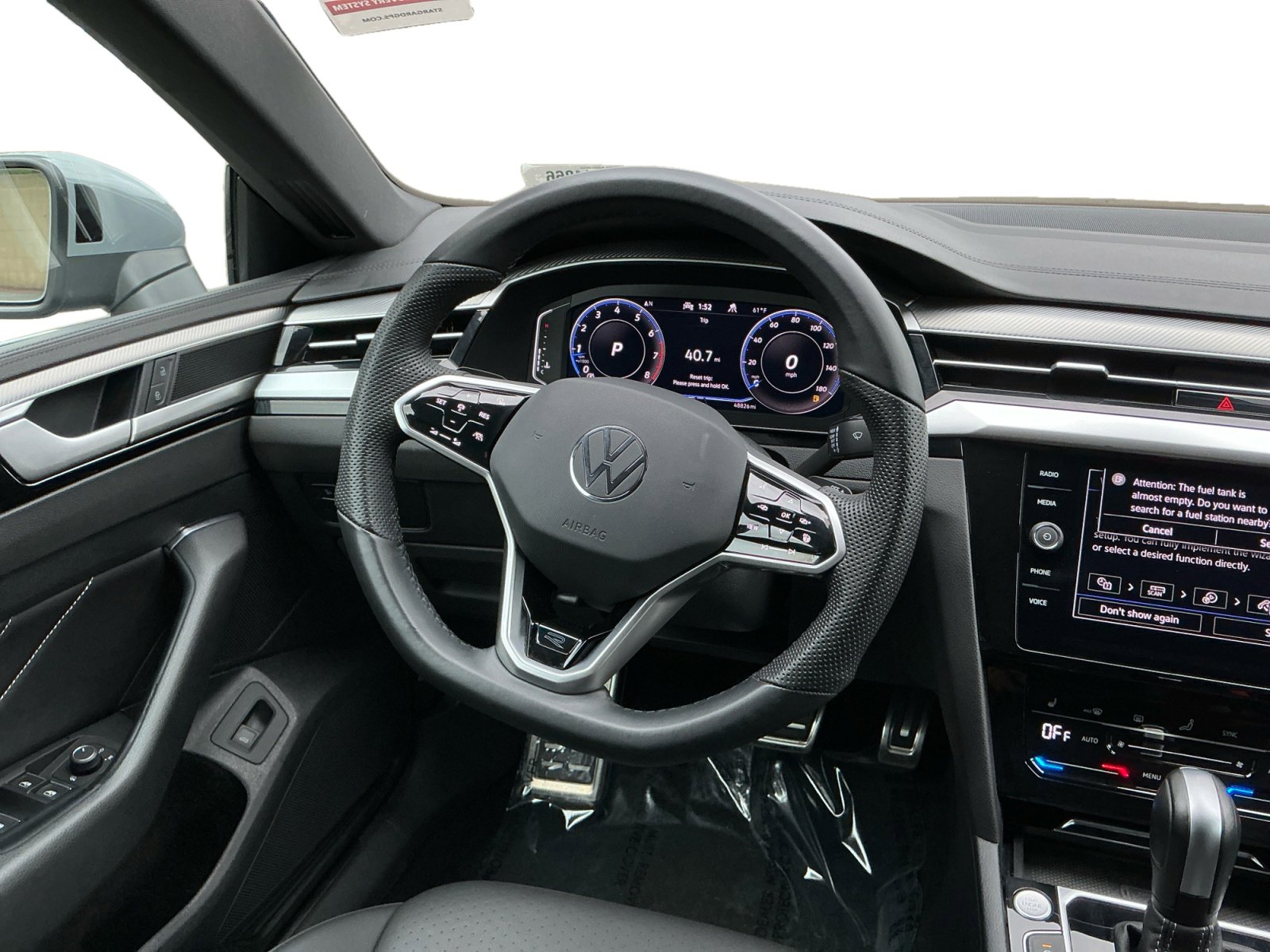 Used 2023 Volkswagen Arteon SE image 11