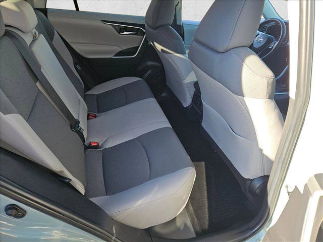 Used 2022 Toyota RAV4 XLE image 20