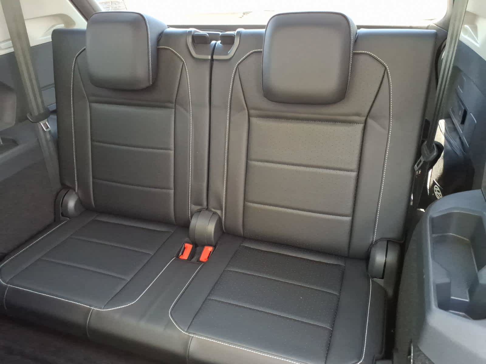 Used 2021 Volkswagen Tiguan SEL FWD image 29