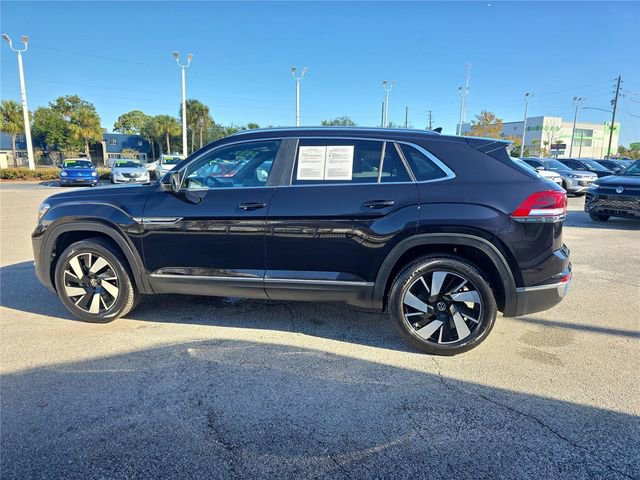 Used 2025 Volkswagen Atlas Cross Sport SEL image 7