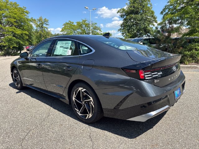 New 2026 Hyundai Sonata SEL FWD image 11
