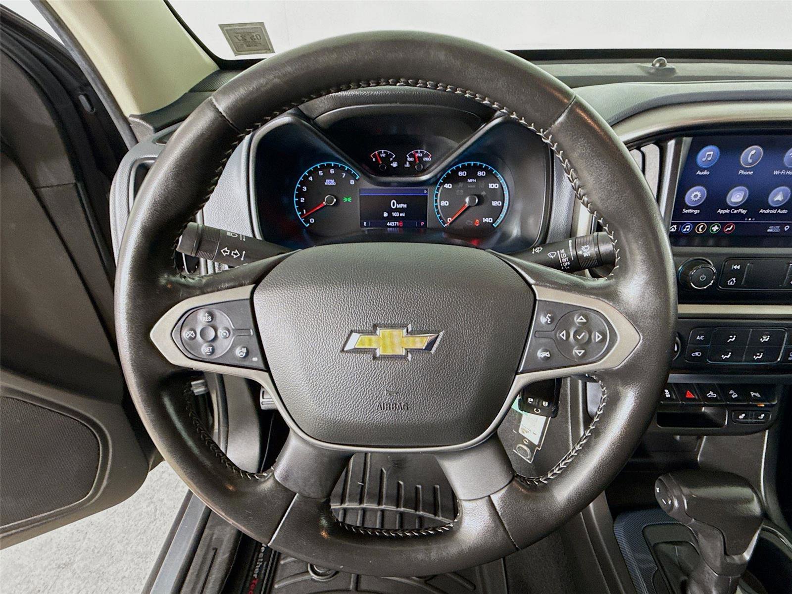 Used 2021 Chevrolet Colorado Z71 AWD/4WD image 13