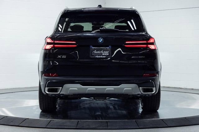 New 2026 BMW X5 xDrive50e image 10