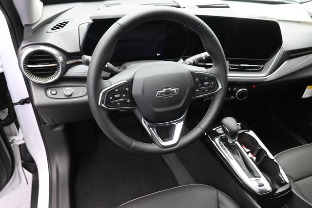New 2026 Chevrolet Trax ACTIV w/ Sunroof Package FWD image 20