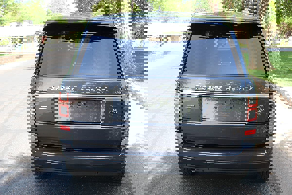 Used 2016 Land Rover Range Rover Supercharged AWD/4WD image 64