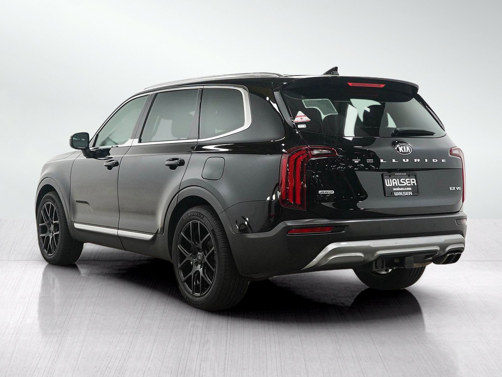 Used 2021 Kia Telluride EX w/ EX Premium Package AWD/4WD image 4