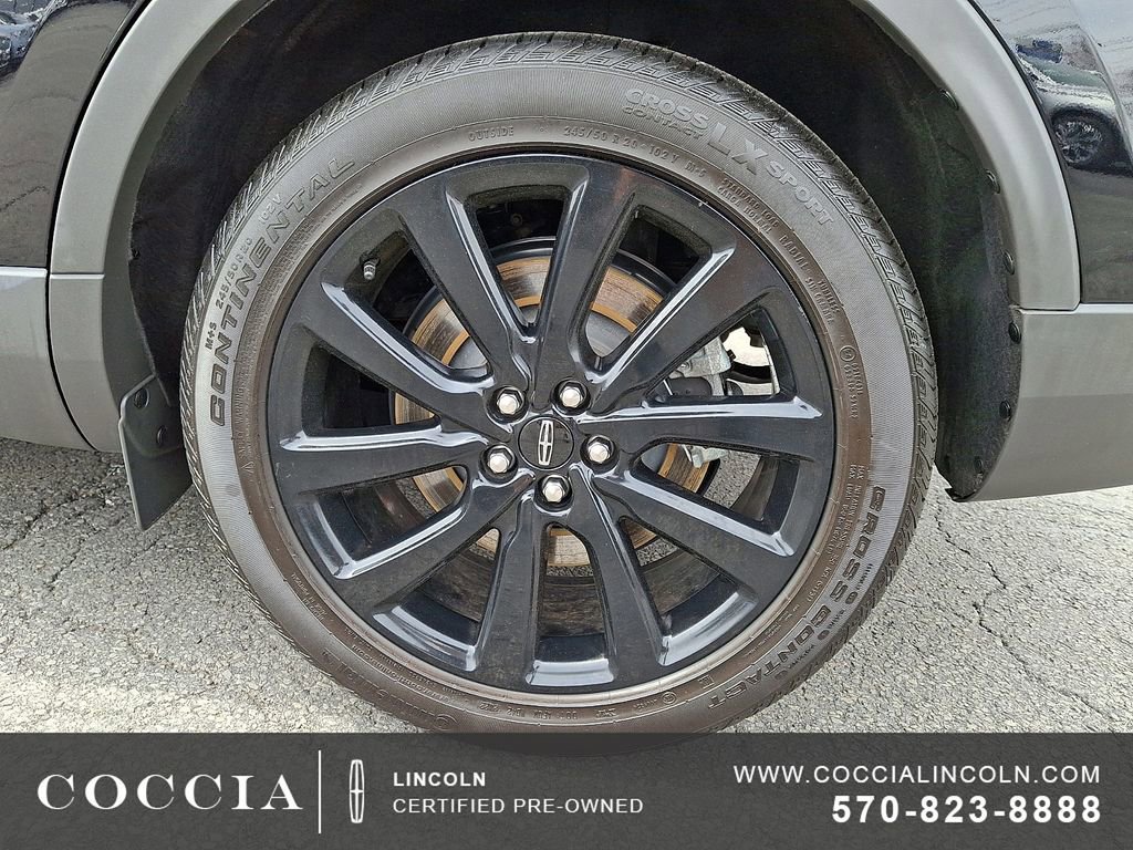 Used 2023 Lincoln Nautilus Reserve w/ Equipment Group 201A image 8