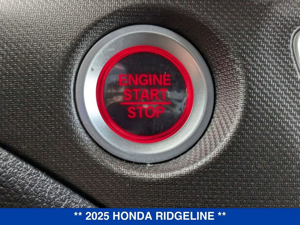 Used 2025 Honda Ridgeline TrailSport image 26