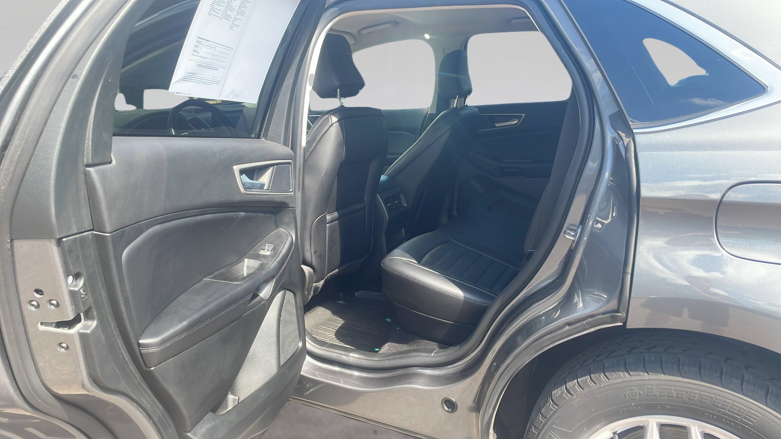 Certified 2024 Ford Edge SEL w/ Convenience Package AWD/4WD image 14
