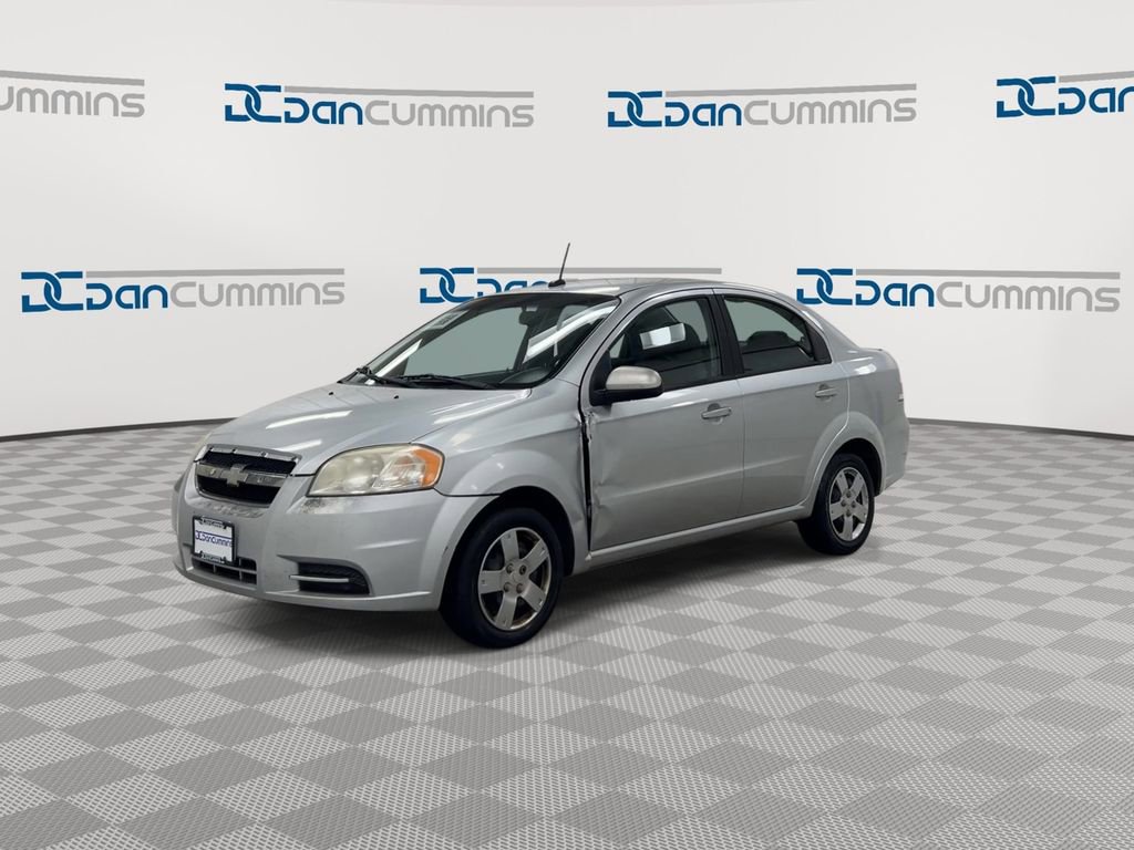 Used 2011 Chevrolet Aveo LT w/ Power and Convenience Package image 4