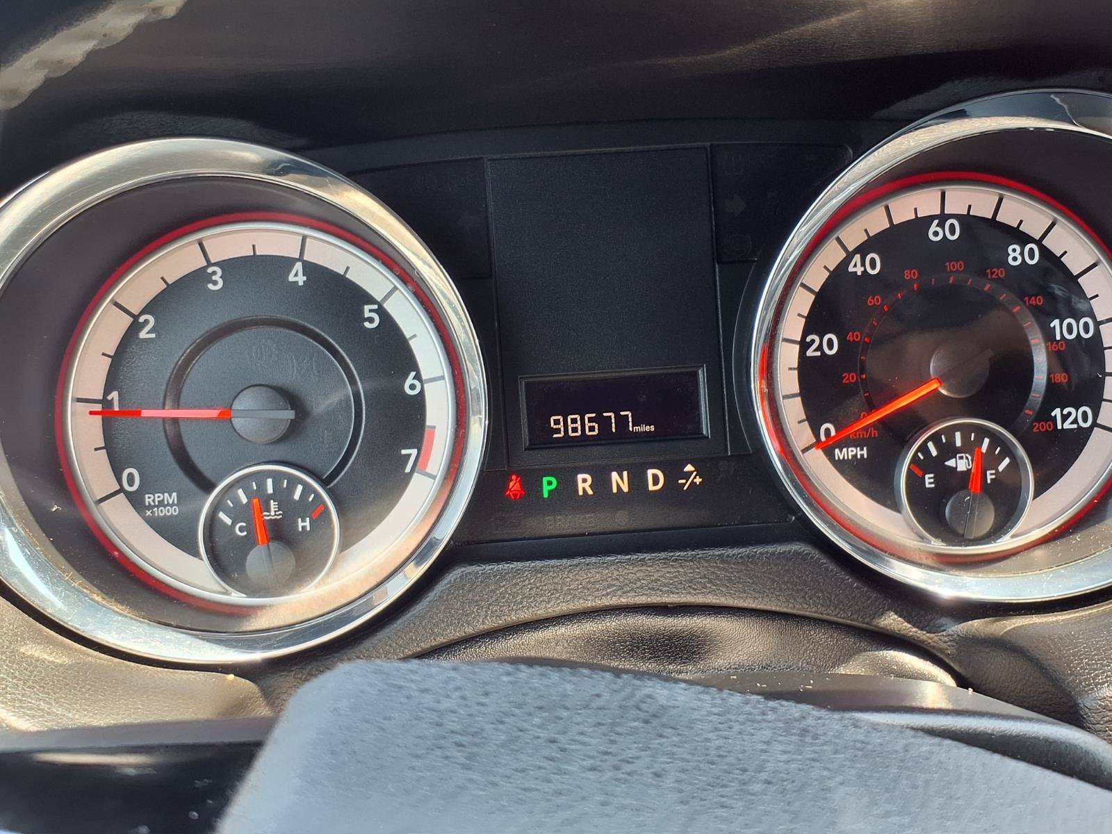 Used 2019 Dodge Grand Caravan SXT FWD image 17