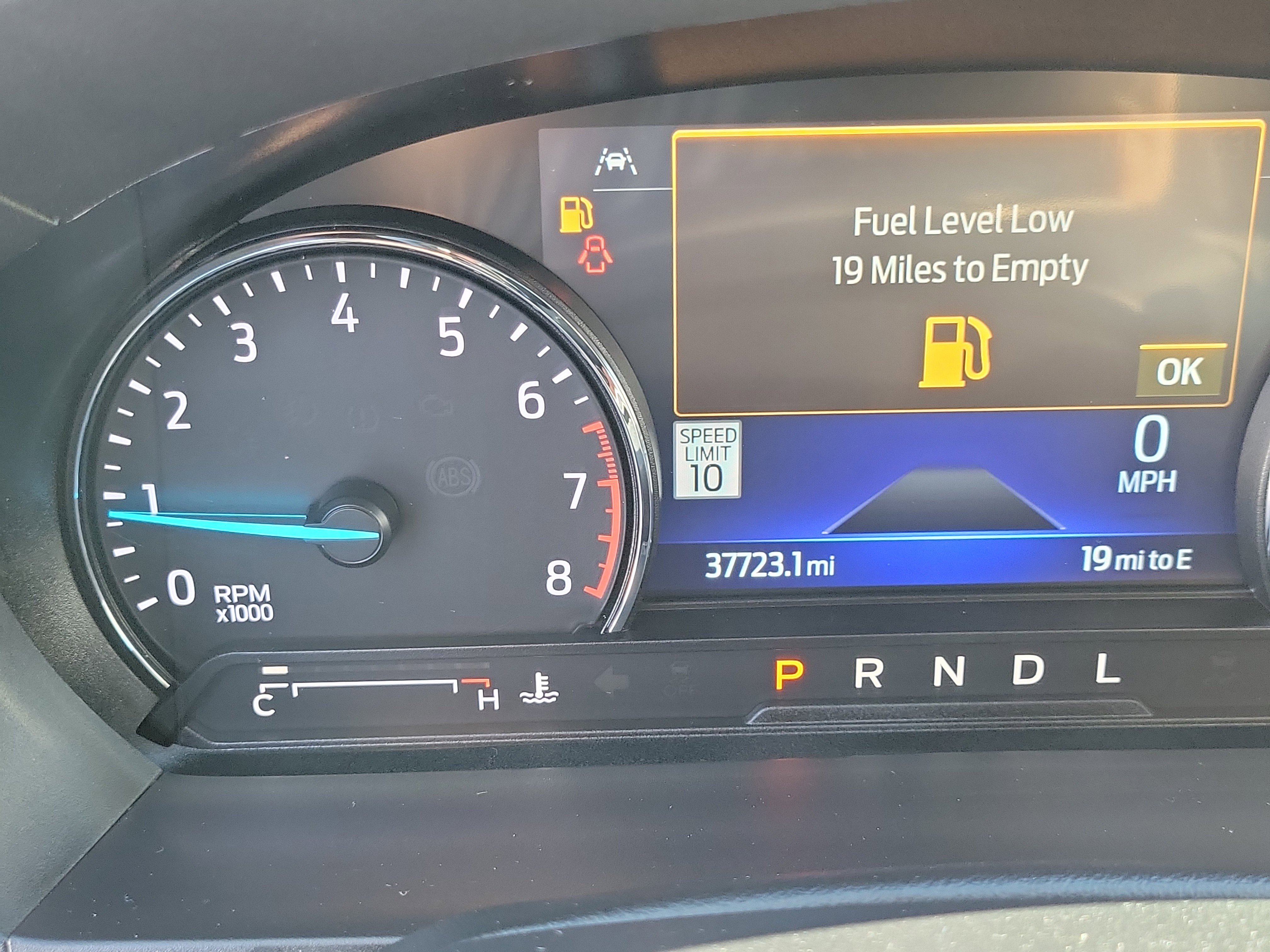 Certified 2022 Ford Explorer XLT w/ Equipment Group 202A image 6