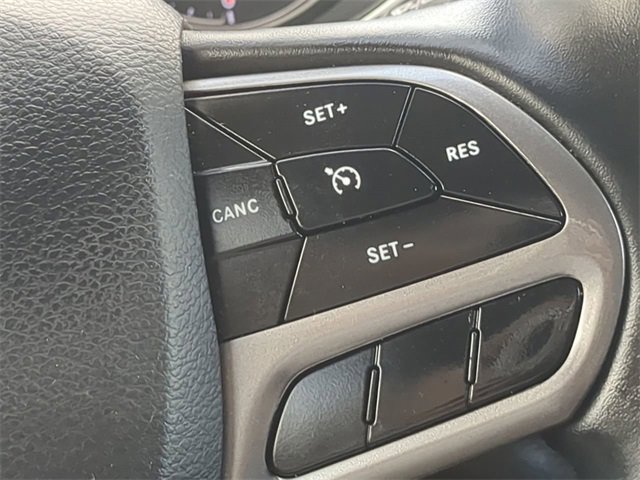 Used 2019 Jeep Cherokee Latitude w/ Cold Weather Group image 25