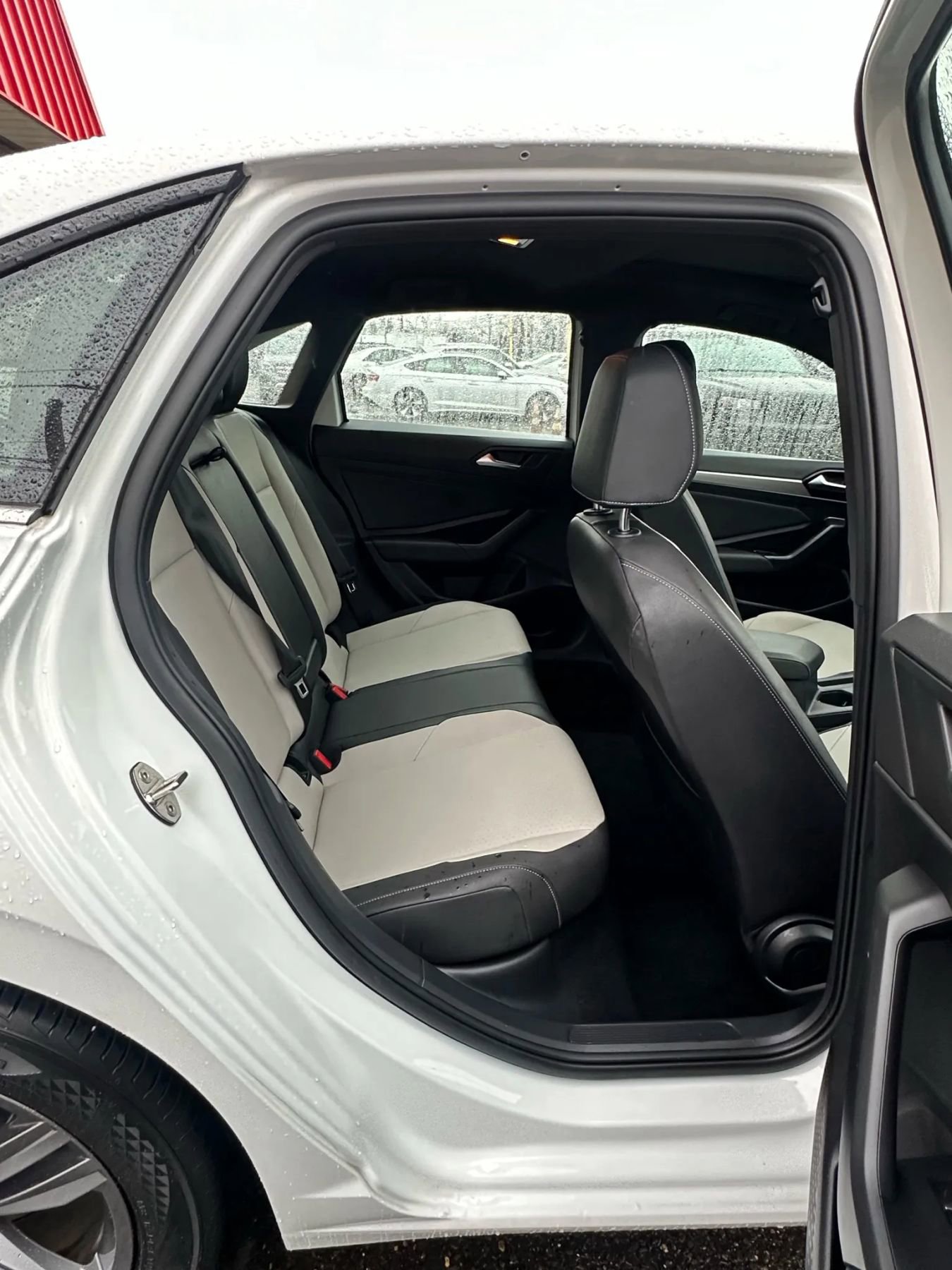 Used 2021 Volkswagen Jetta R-Line FWD image 12