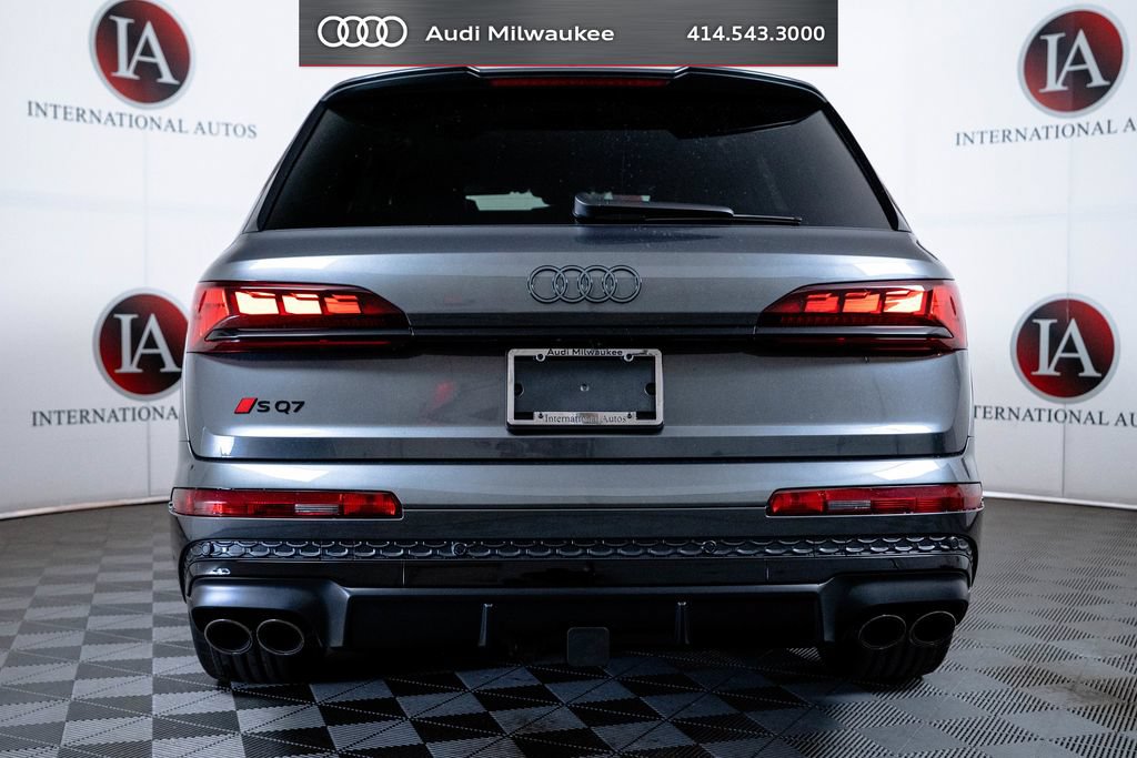 New 2026 Audi SQ7 Prestige AWD/4WD image 7