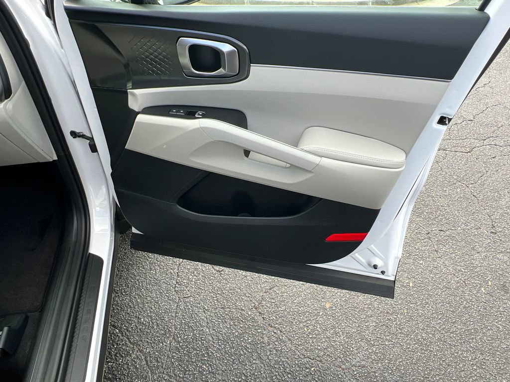 New 2025 Kia Sorento S w/ Panoramic Sunroof Package FWD image 14