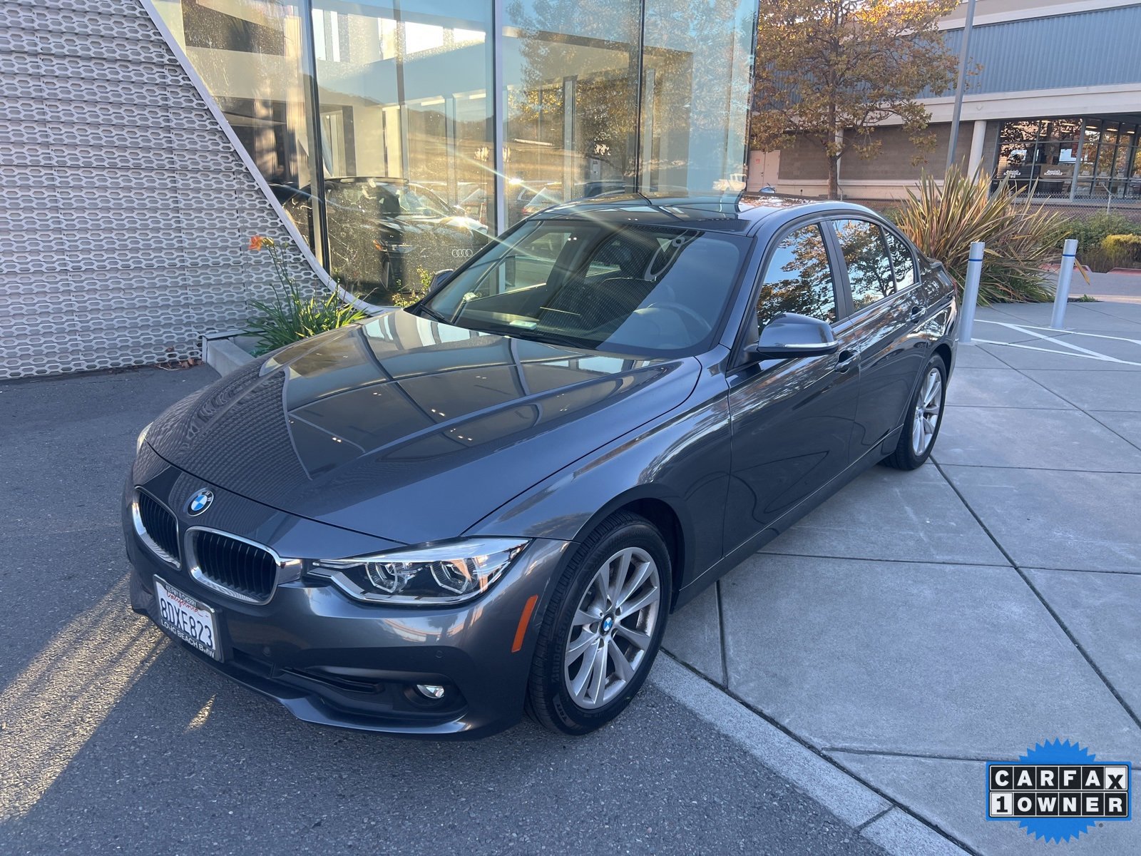 Used 2018 BMW 320i Sedan w/ Convenience Package