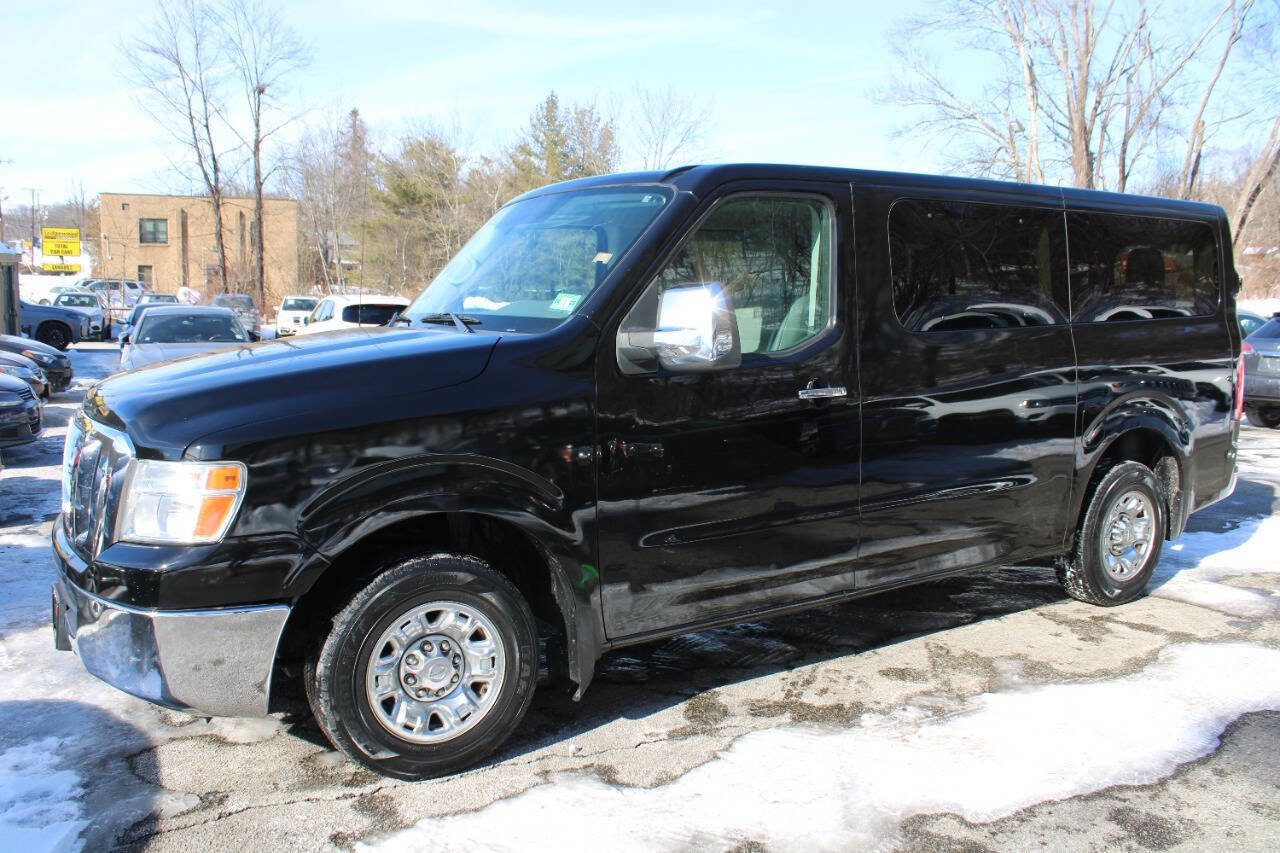 Used 2016 Nissan NV 3500 SV w/ SV Technology Package image 12