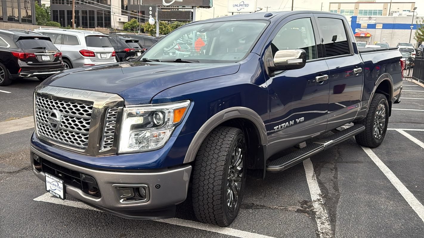 Used 2018 Nissan Titan Platinum Reserve AWD/4WD image 7