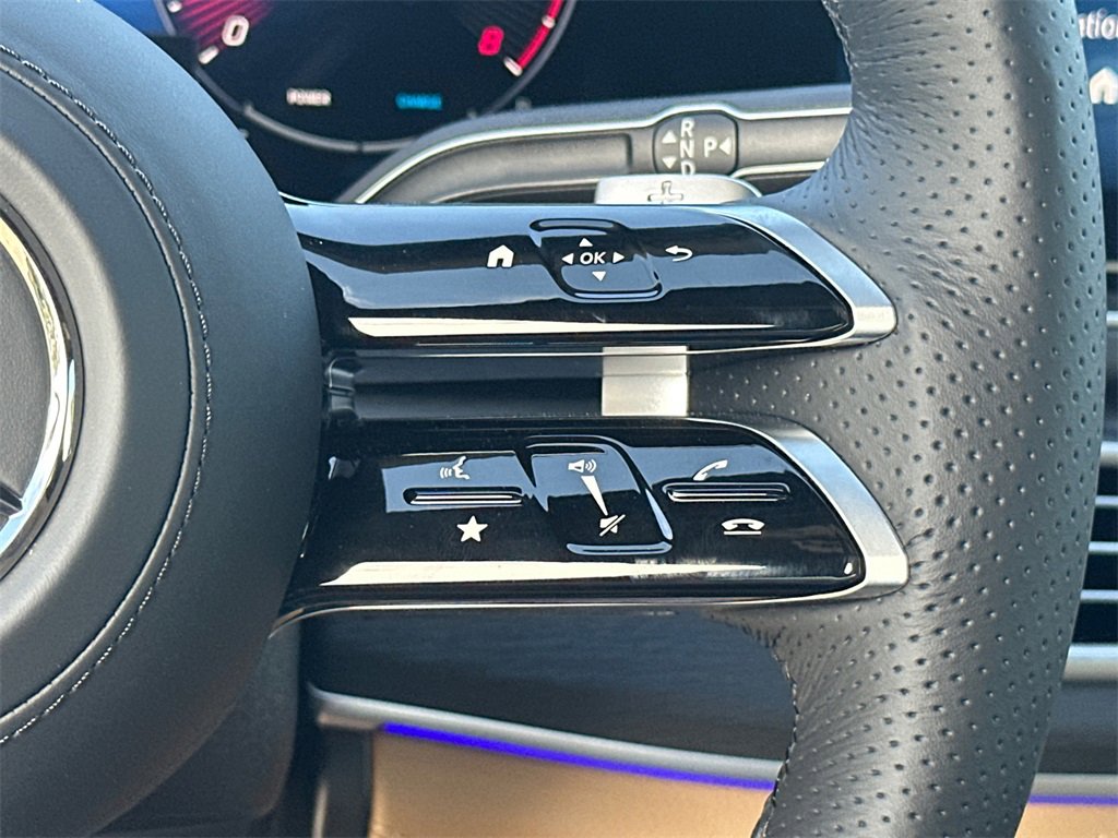 New 2026 Mercedes-Benz GLS 580 4MATIC image 29