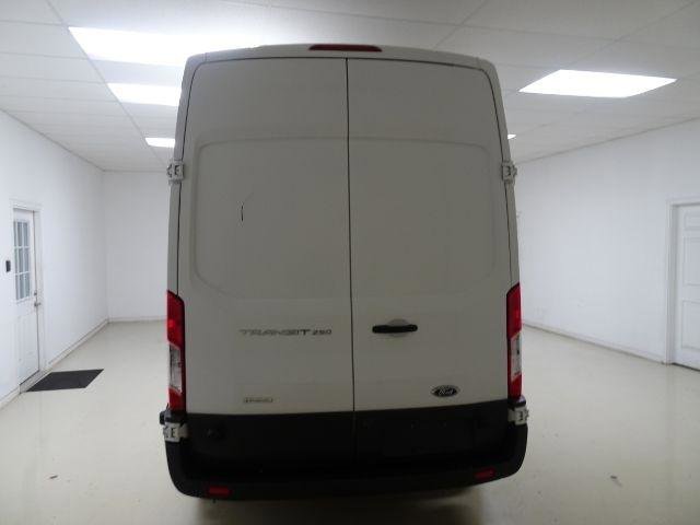 Used 2017 Ford Transit 250 148 High Roof image 5