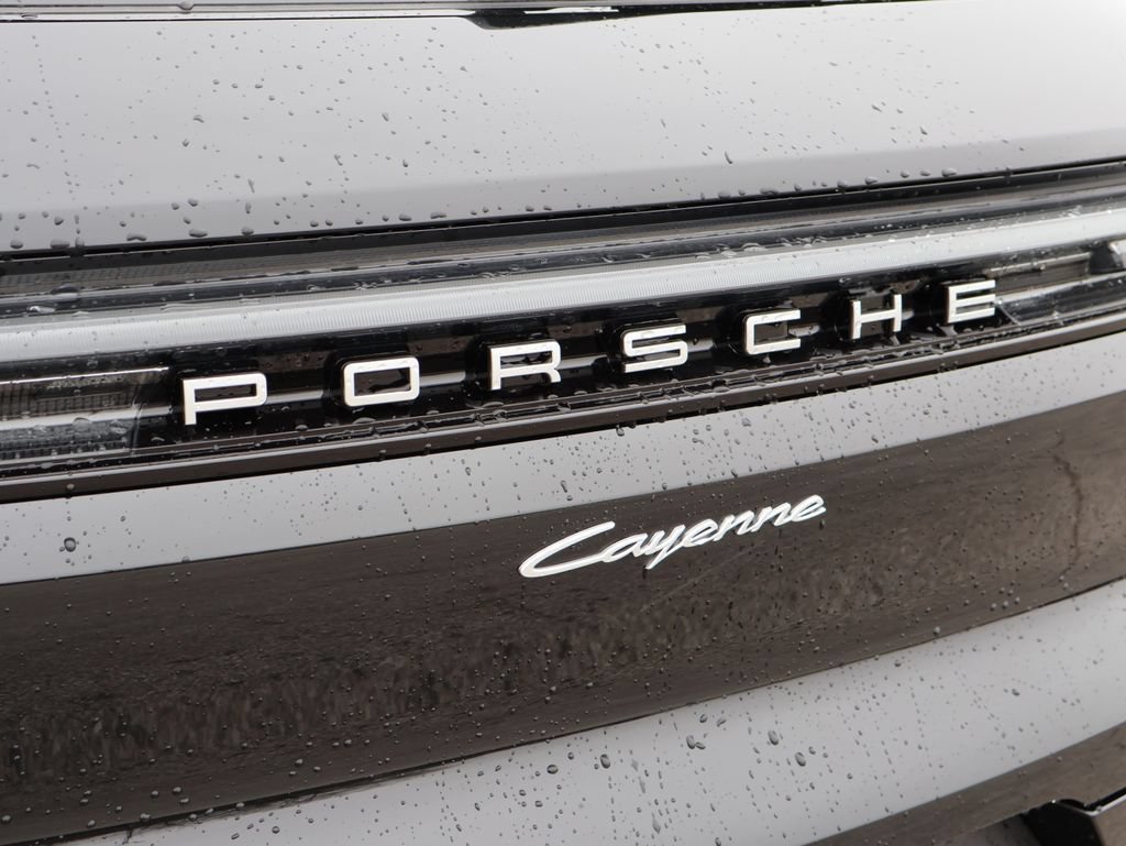 New 2026 Porsche Cayenne AWD/4WD image 6
