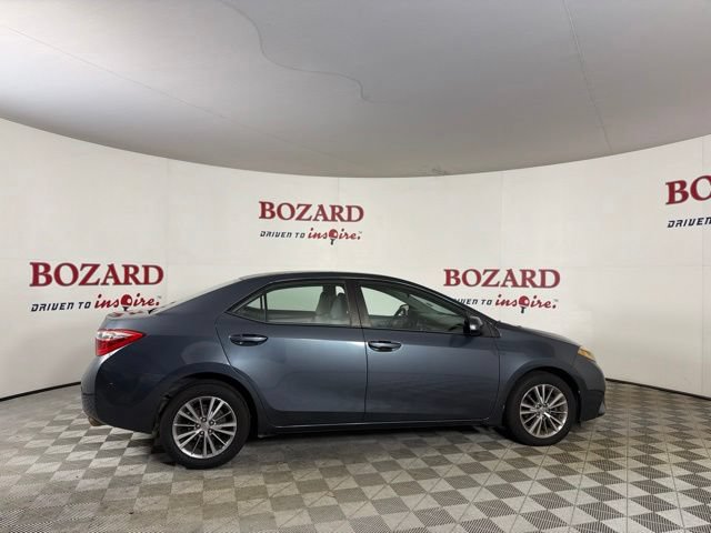 Used 2015 Toyota Corolla LE FWD image 9