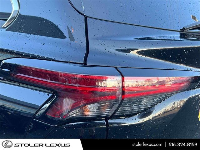 Used 2021 Toyota Sienna Limited image 13