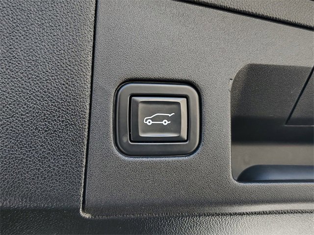 Used 2021 Cadillac XT5 Premium Luxury image 13